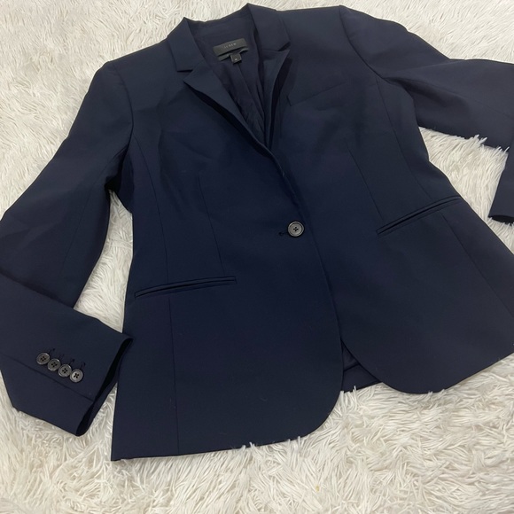 J. Crew Bi Stretch Blazer  Italian Wool Tollegno - 96% wool - Size 14 - Picture 2 of 9